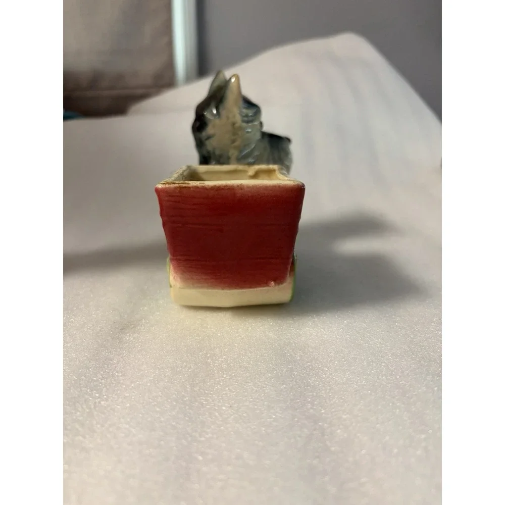 Vintage Ceramic Scottie Dog Planter Pulling Red Cart Wagon Green Wheels 6